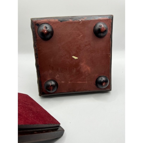 Vintage Trinket‎ Box Ornate Floral Design Jewelry Box Ring Holder Decor - Picture 5 of 5